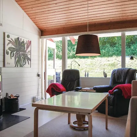 Two-bedroom Holiday In Ferienhaus Aabenraa